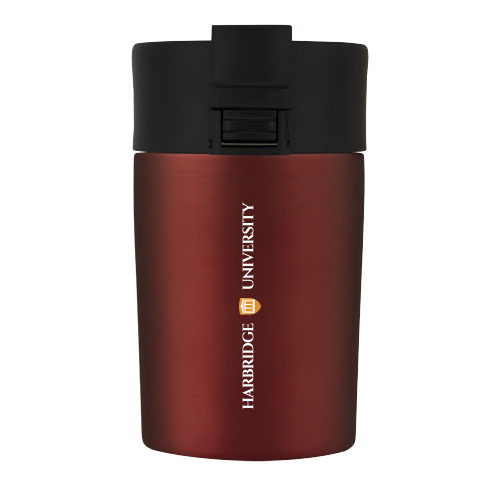 Taza térmica roja con tapa negra y logo de Harbridge University sobre fondo blanco