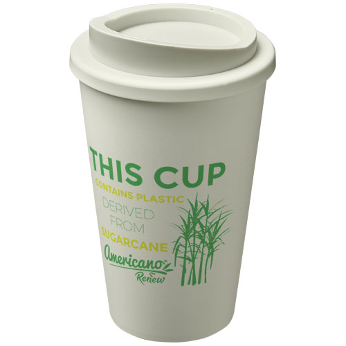 Vaso de café con tapa, con texto en inglés sobre plástico derivado de caña de azúcar y dibujo de cañas.